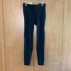 All in Motion Contour waist legging black. Great for everyday or work outs